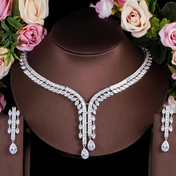 ThreeGraces Элегантные блестящие кубические циркониевые камни серебристого цвета, свадебные серьги и ожерелье для новобрачных, набор ювелирных изделий для женщин TZ991