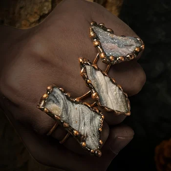 Винтажное кольцо YEEVAA, инкрустированное белым натуральным камнем неправильной формы, подходит для мужчин и женщин, подходит к повседневной одежде