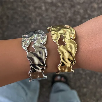 Новые металлические браслеты в стиле готик-панк с косточками для женщин и мужчин, Рок-браслеты с неправильным открыванием, украшения в стиле хип-хоп, подарки для вечеринок в стиле эмо.