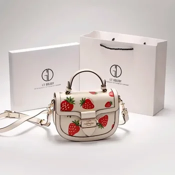 Роскошная брендовая высококачественная полукруглая сумка через плечо, модная и универсальная портативная сумка-седло с клубничным принтом